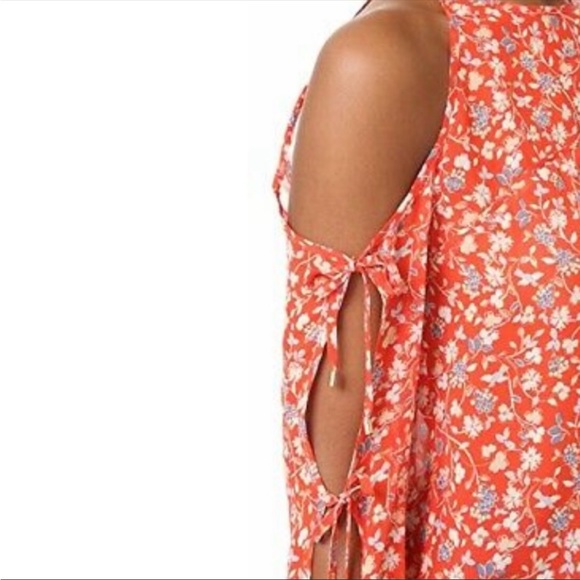 Veronica Beard 100% Silk Floral Cold Shoulder Blouse Red Tie Bow Sleeves - Picture 4 of 11